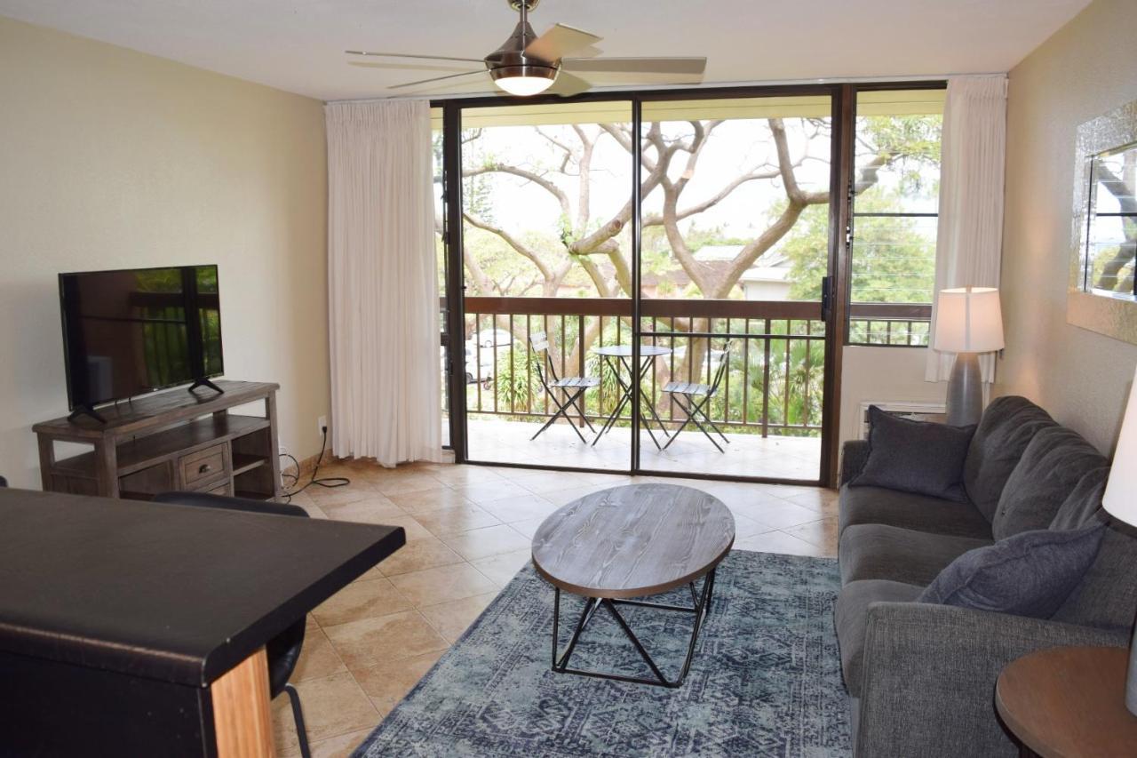 Beautiful Private Condo Walking Distance To Beach Mv2321 Kihei Luaran gambar