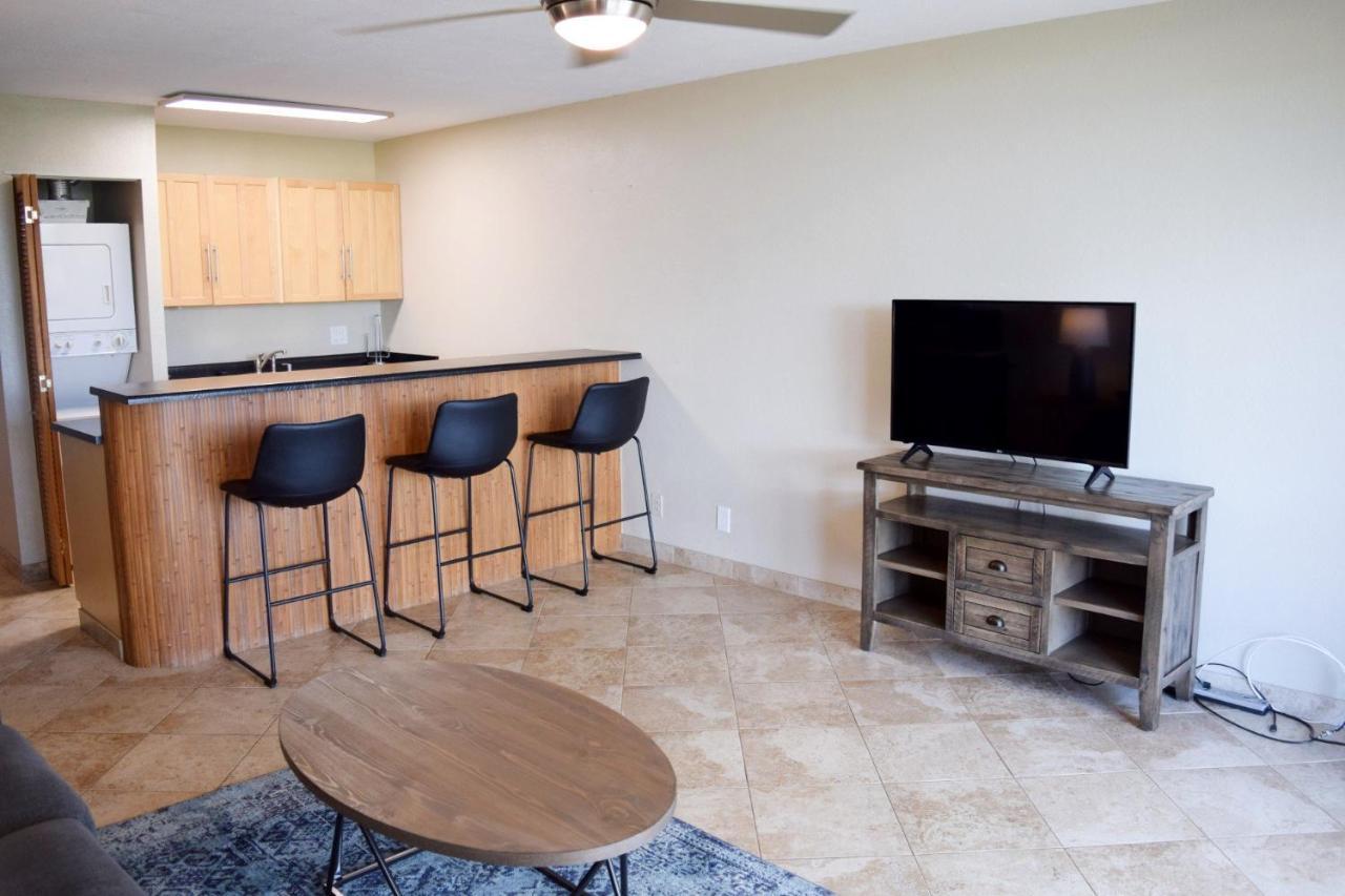 Beautiful Private Condo Walking Distance To Beach Mv2321 Kihei Luaran gambar